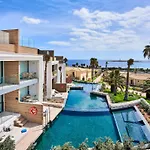 Hotell Insotel 5*