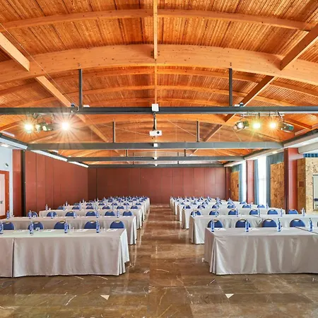 מלון Insotel Punta Prima 5*